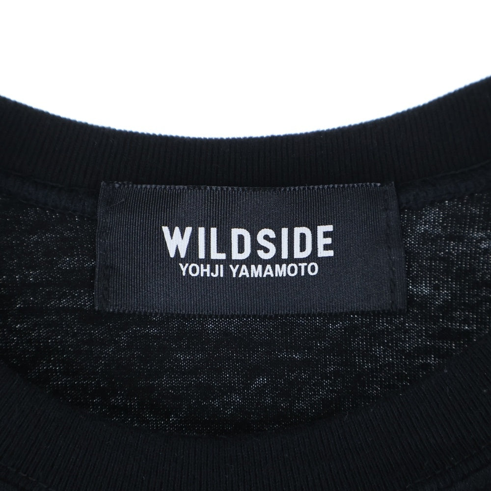 WILDSIDE YOHJI YAMAMOTO(ワイルドサイド ヨウジ ヤマモト) 24SS フローラル ロゴプリント クルーネック半袖Tシャツ カットソー ブラック WS-T14-003