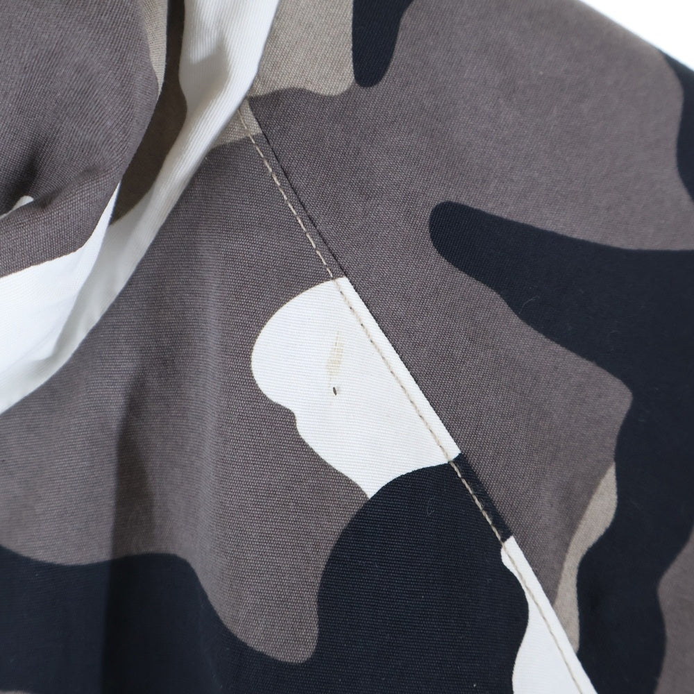 SUPREME(シュプリーム) 25SS Contrast Zip Track Jacket コントラスト フロントロゴ ジップアップ ナイロンジャケット カモ柄 ホワイト/グレー