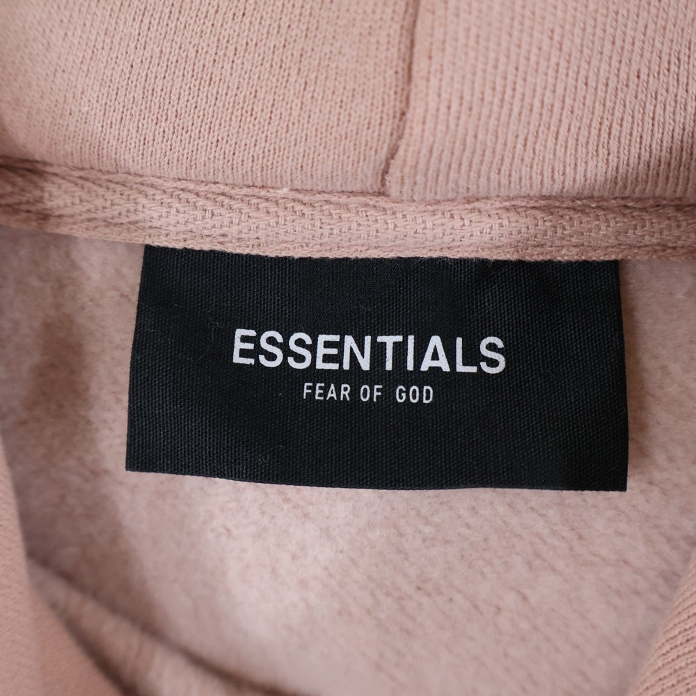 FEAR OF GOD ESSENTIALS(フィアオブゴッド エッセンシャルズ) バックロゴプリント スウェット プルオーバーパーカー ピンク