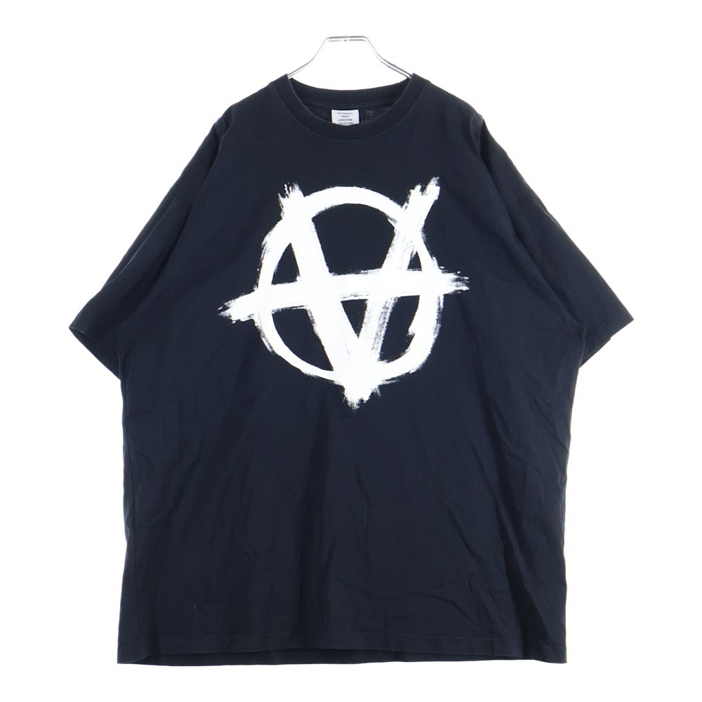 VETEMENTS(ヴェトモン) 22AW DOUBLE ANARCHY LOGO T-SHIRT ダブル アナーキー ロゴプリント クルーネック 半袖Tシャツ カットソー ブラック UE52TR290B