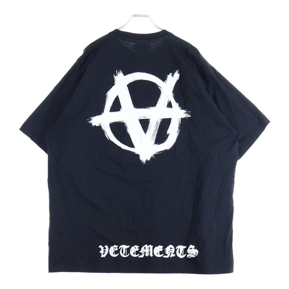 VETEMENTS(ヴェトモン) 22AW DOUBLE ANARCHY LOGO T-SHIRT ダブル アナーキー ロゴプリント クルーネック 半袖Tシャツ カットソー ブラック UE52TR290B