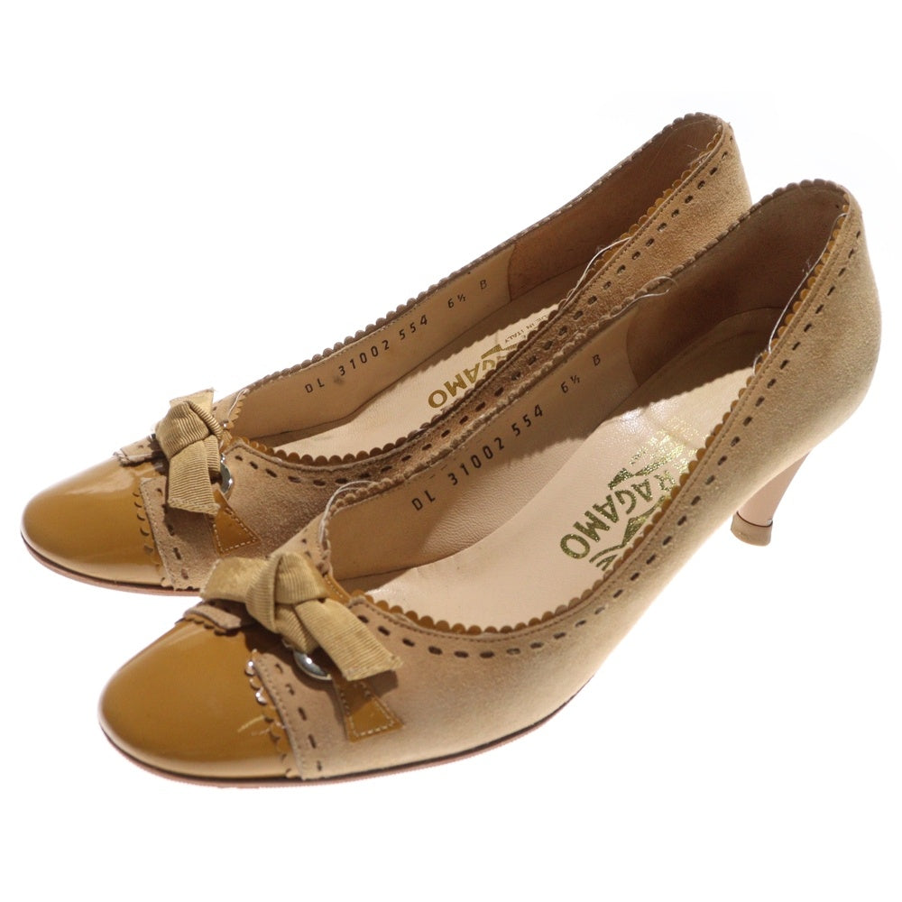 Salvatore Ferragamo(サルヴァトーレ フェラガモ) リボン装飾 パテントトゥ スエード ヒールパンプス ベージュ レディース