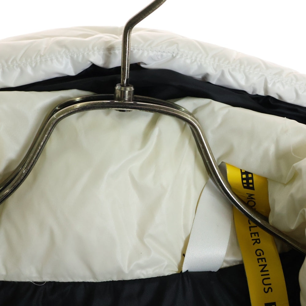 MONCLER(モンクレール) 23AW ×FRAGMENT DESIGN MARSH フラグメント デザイン ダウン ベスト ジップアップ ナイロン ジャケット ホワイト I209U1A00009 M3078