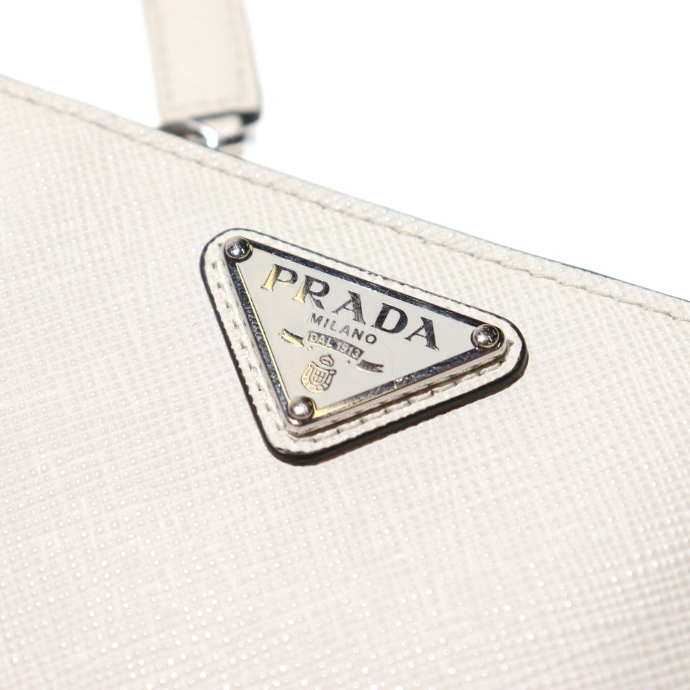 PRADA(プラダ) サフィアーノ レザー トライアングルロゴ コンパクトウォレット 二つ折り財布 ホワイト 2ML049