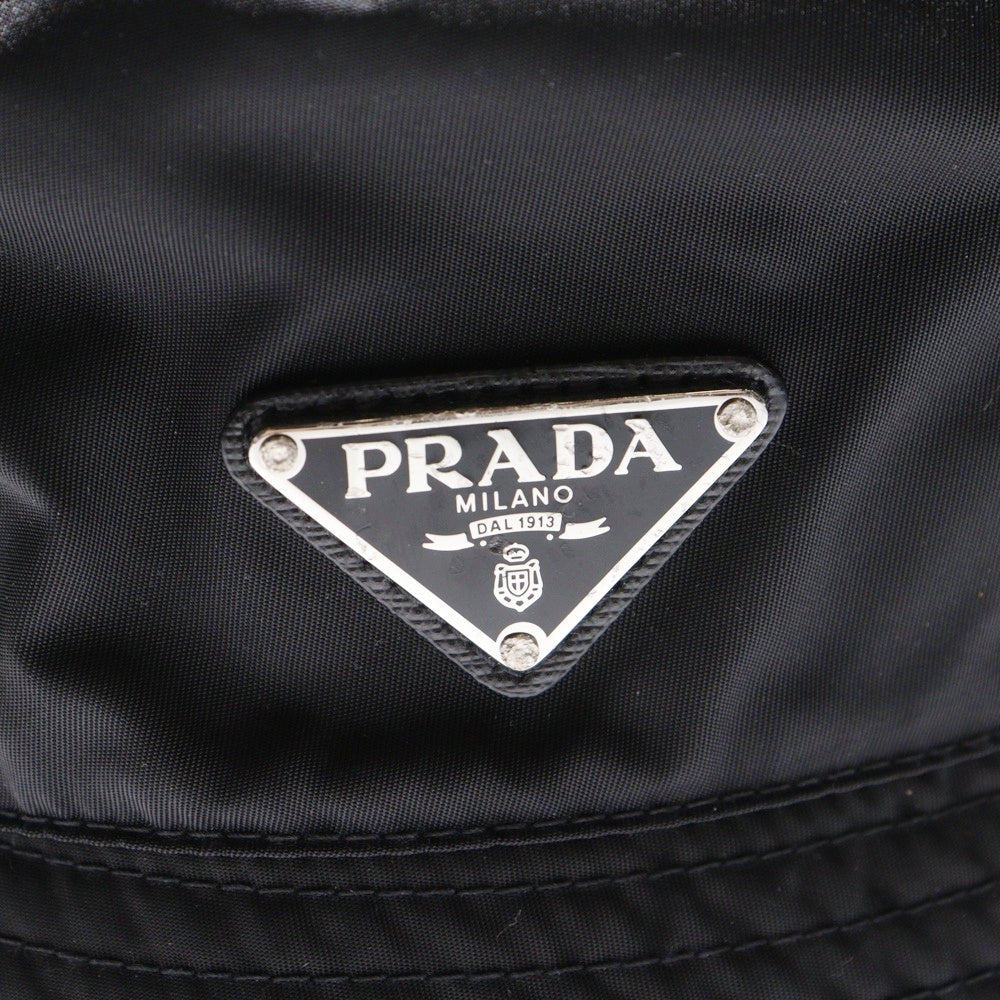 PRADA(プラダ) Re-Nylon リナイロン トライアングルロゴプレート バケットハット 帽子 ブラック 2HC137 2DMI