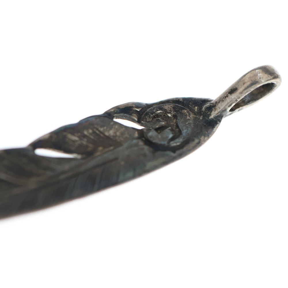 goro's(ゴローズ) SVフェザー小 ペンダントトップ 左向き シルバー