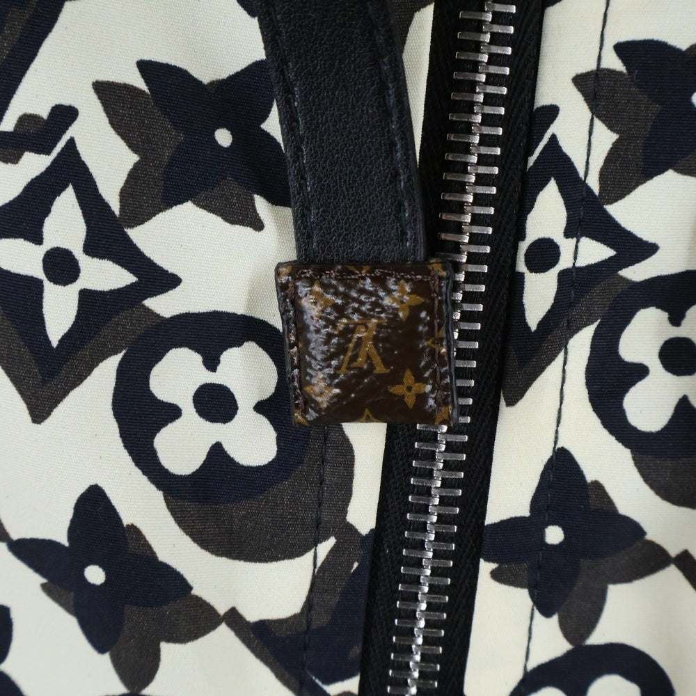 LOUIS VUITTON(ルイヴィトン) モノグラム ナイロン フーデッド ジップ