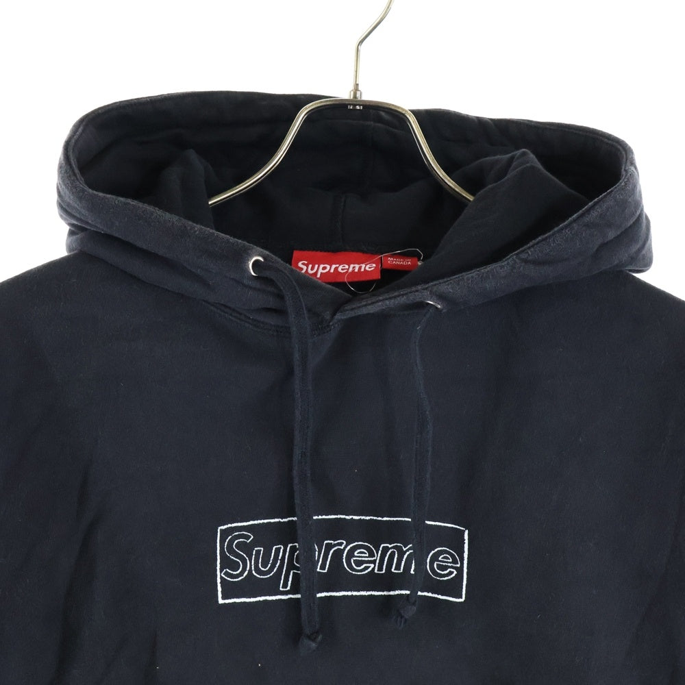 SUPREME(シュプリーム) 11SS×KAWS Chalk Logo Hooded Sweatshirt カウズ チョークボックスロゴ スウェットプルオーバーパーカー ブラック
