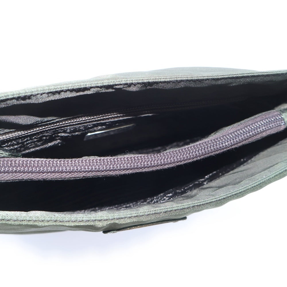 PRADA(プラダ) 三角ロゴプレート ナイロン ハンドバッグ カーキ B6243 レディース