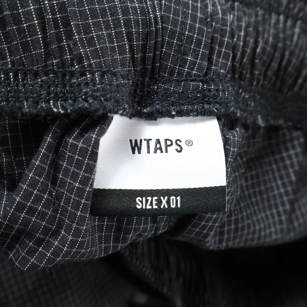 WTAPS(ダブルタップス) 25AW SDDT2001 TROUSERS COTTON WEATHER バックロゴパッチ チェック ナイロンパンツ ブラック 252WVDT-PTM06