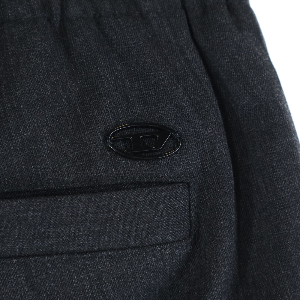 DIESEL(ディーゼル) P-CLAYS コーティング スラックスロングパンツ ブラック A16063
