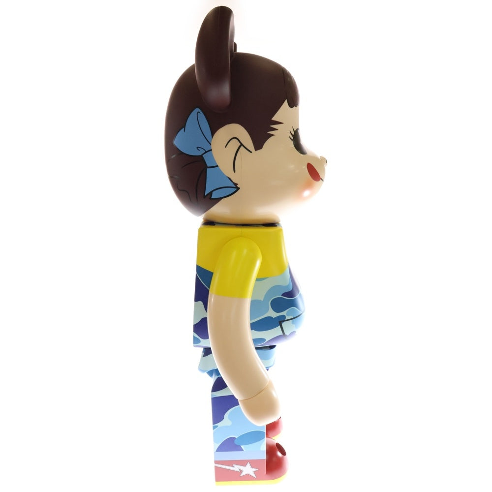 MEDICOM TOY(メディコムトイ) ×BAPE ×FUJIYA BE@BRICK べイプ 不二家 ペコちゃん カモ柄 ベアブリック 人形 ブルー 1000%