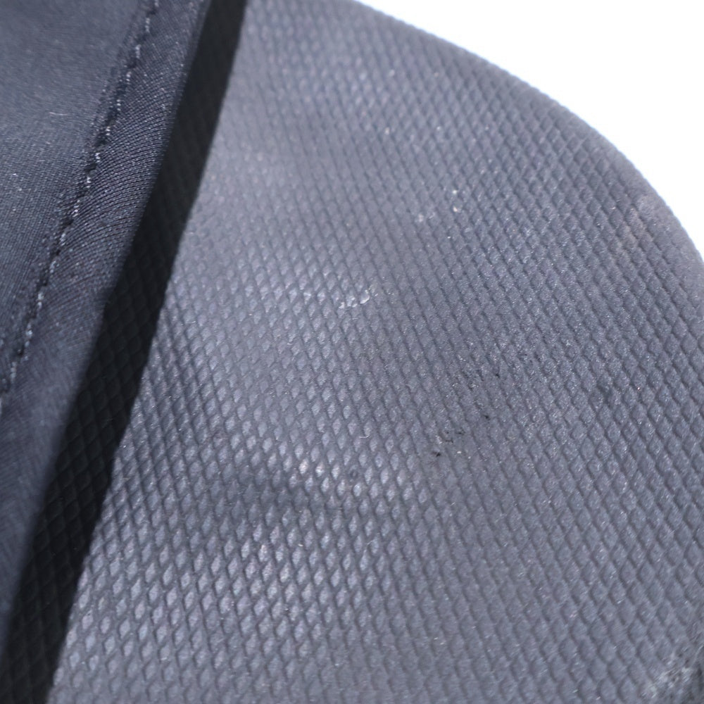 UGG(アグ) ロゴエンボス フラットサンダル ブラック