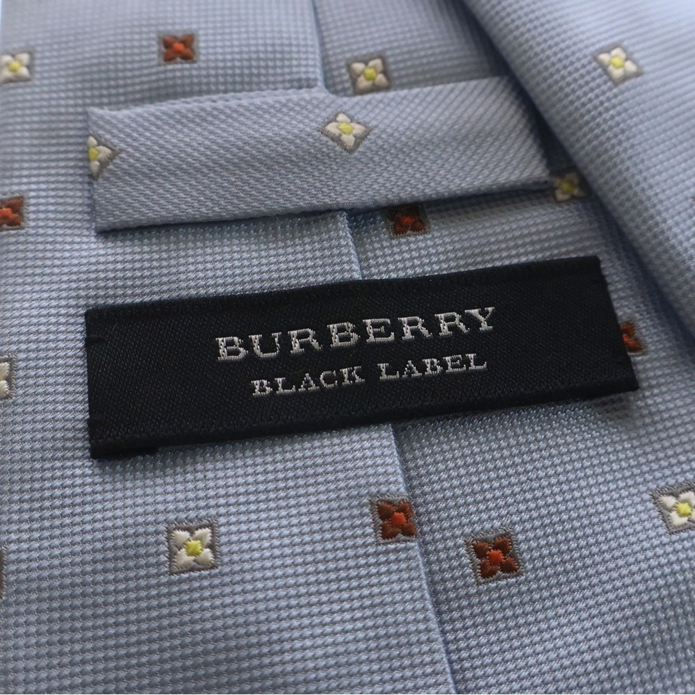 BURBERRY BLACK LABEL(バーバリー ブラックレーベル) フラワー 小紋柄 シルク ネクタイ ライトブルー