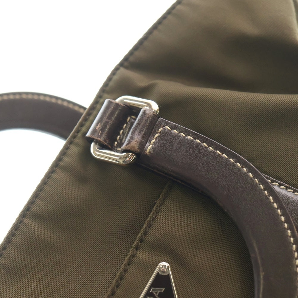 PRADA(プラダ) 三角ロゴプレート ナイロン ハンドバッグ カーキ BN1052