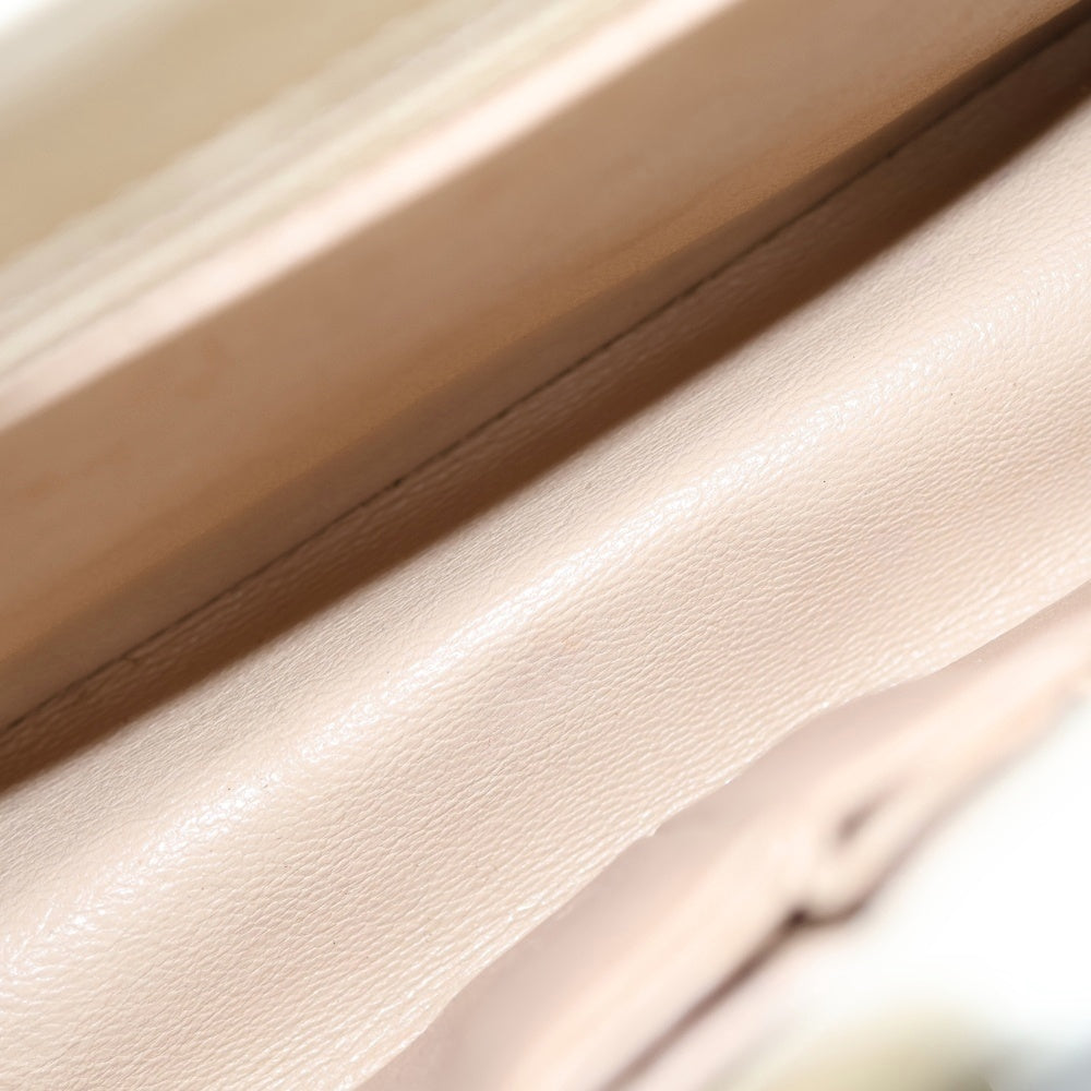 CHANEL(シャネル) ココマークロック Vステッチ シープ カーフスキン チェーンショルダーバッグ レディース アイボリー A91893