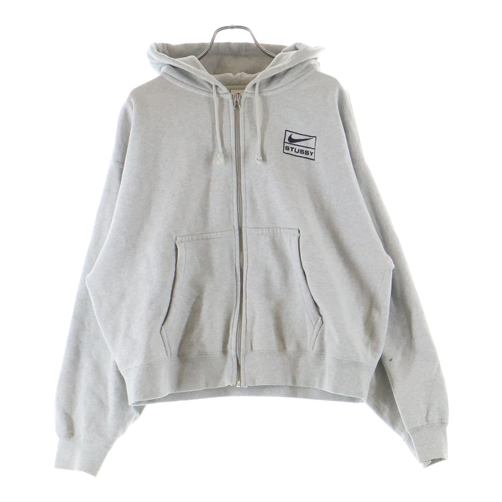 NIKE(ナイキ) ×STUSSY Fleece Zip Hoodie ロゴ刺繍 ジップアップ スウェットパーカー フーディー グレー FJ9181-050