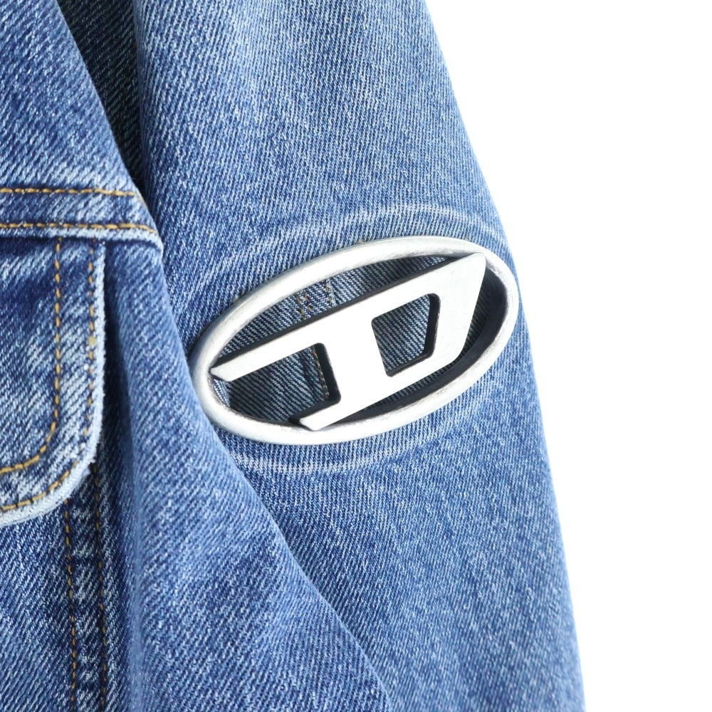 DIESEL(ディーゼル) D-BARCY-FSC アーム メタルロゴプレート デニム トラッカージャケット インディゴ A10847