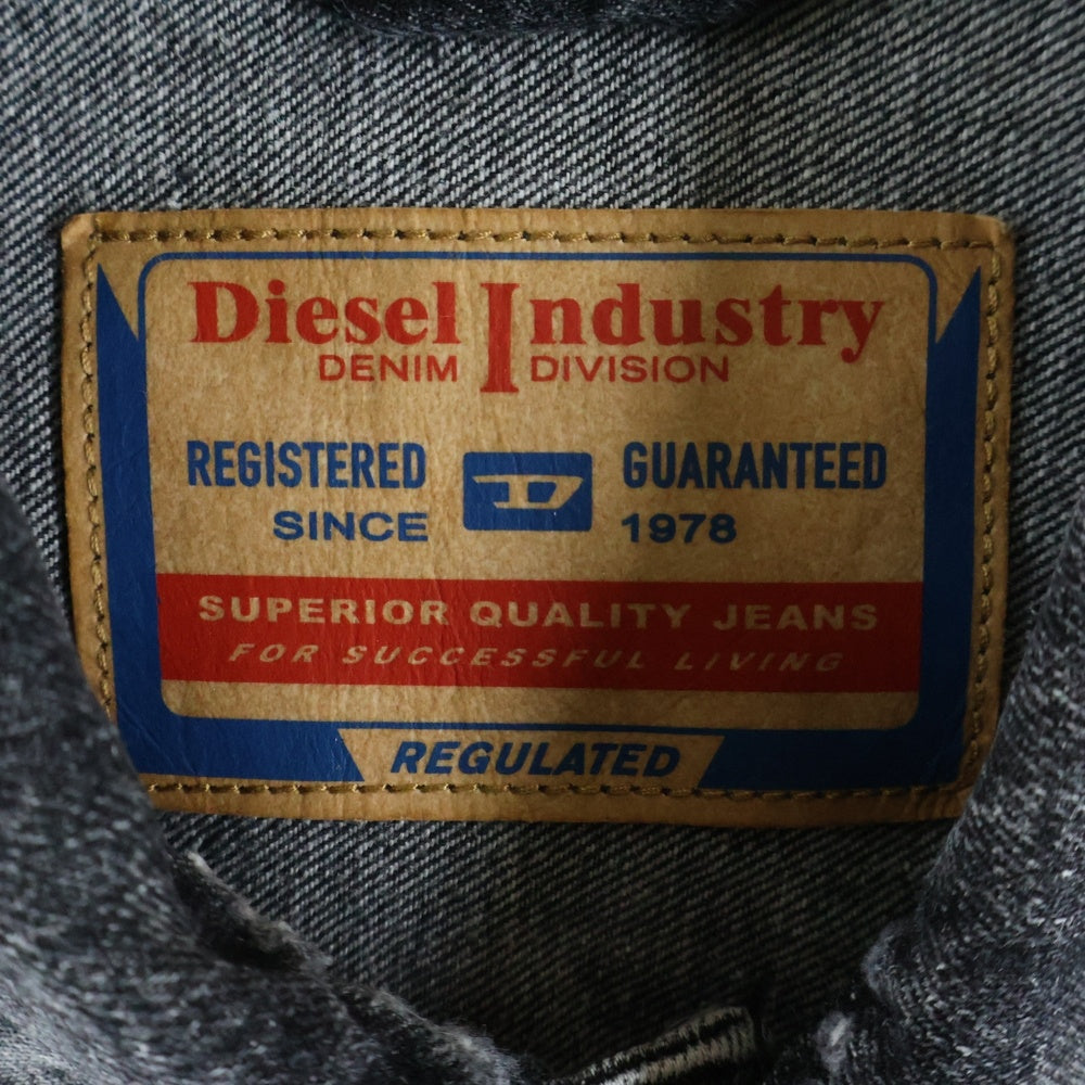 DIESEL ディーゼル D-BARCY-S1 ダメージ加工 デニム トラッカージャケット ブラック A11435 DIESEL(ディーゼル) D-BARCY-S1 ダメージ加工 デニム トラッカー