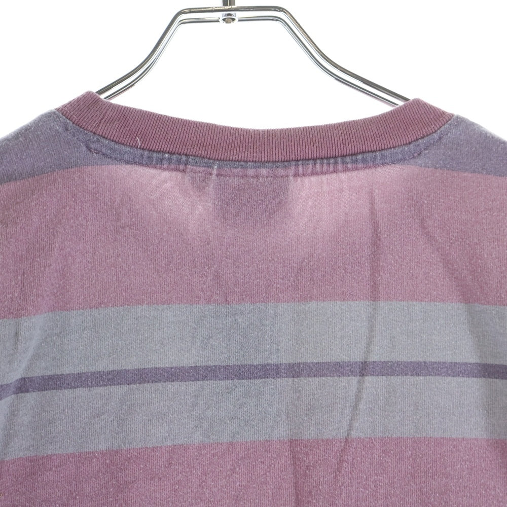 STUSSY(ステューシー) Faded Striped Crew ロゴ刺繍 フェイド ストライプ クルーネック 長袖Tシャツ カットソー ピンク/グレー 1140269