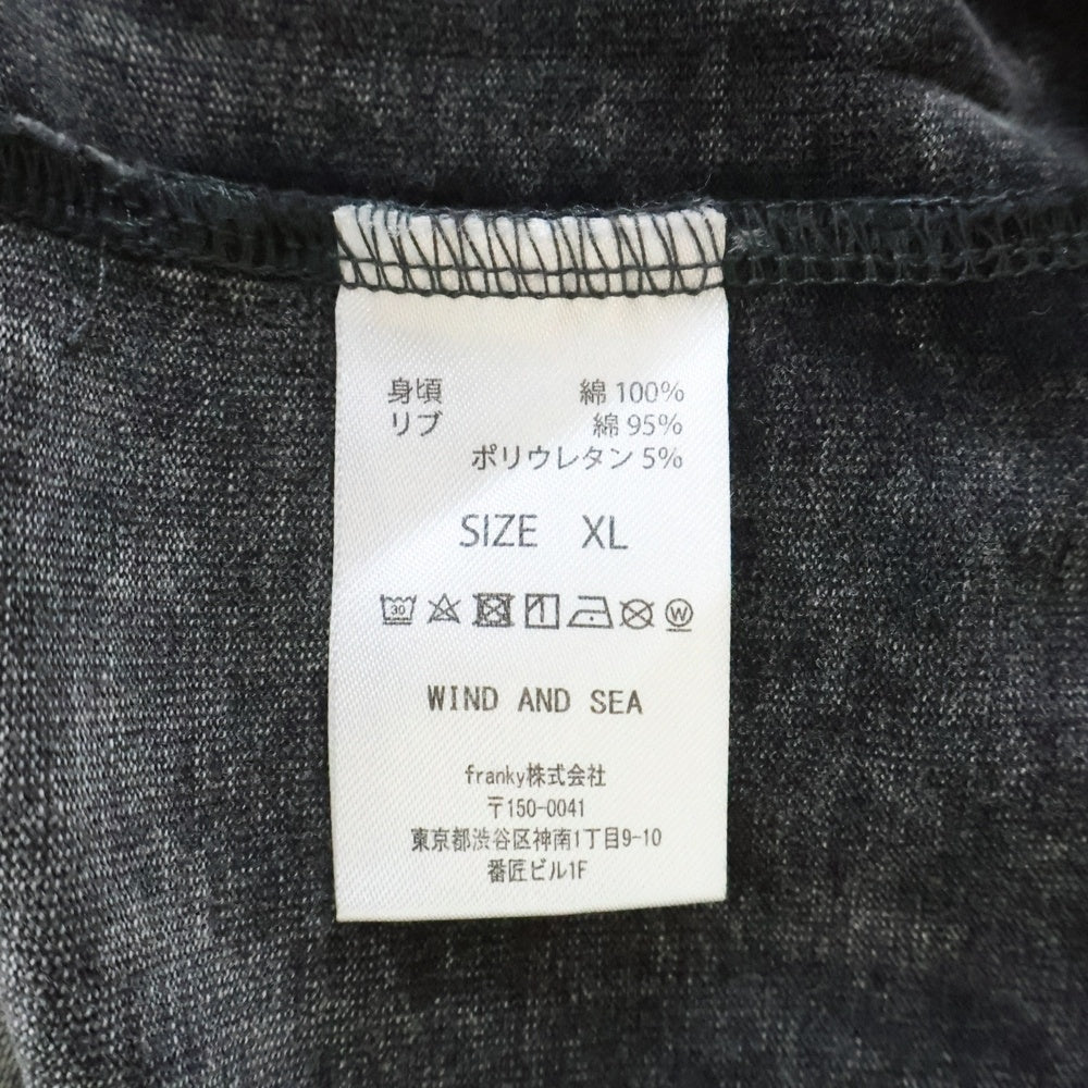 WIND AND SEA(ウィンダンシー) 24SS HIGH SULFER S/S TEE ハイサルファー加工 ロゴ刺繍 半袖Tシャツ カットソー グレー WDS-O-SIG-24-Q4-CS-02