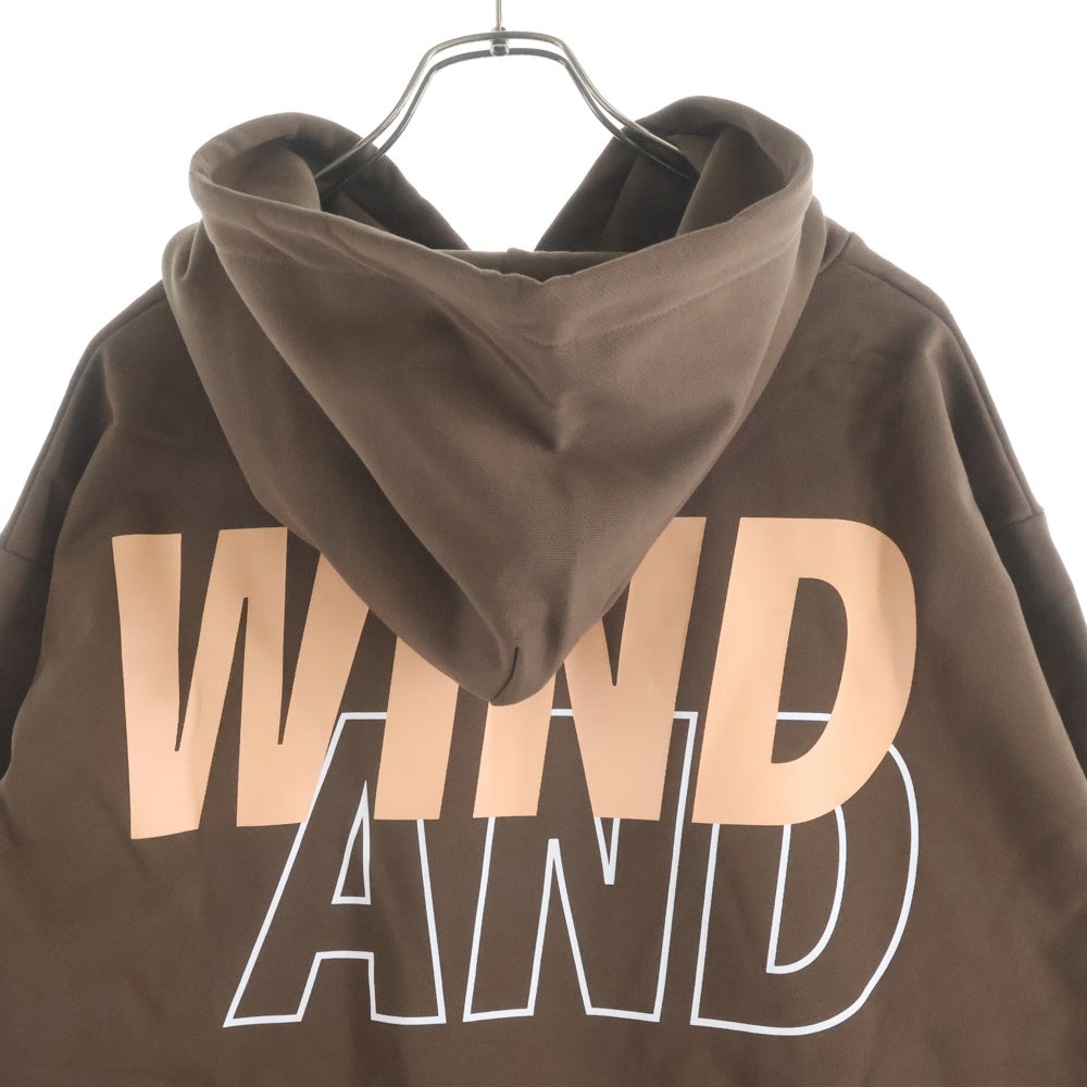 WIND AND SEA(ウィンダンシー) STRAIGHT HOODED SWEATSHIRT ロゴプリント スウェット プルオーバーパーカー ブラウン WDS-O-SIG-25-Q2-CS-01
