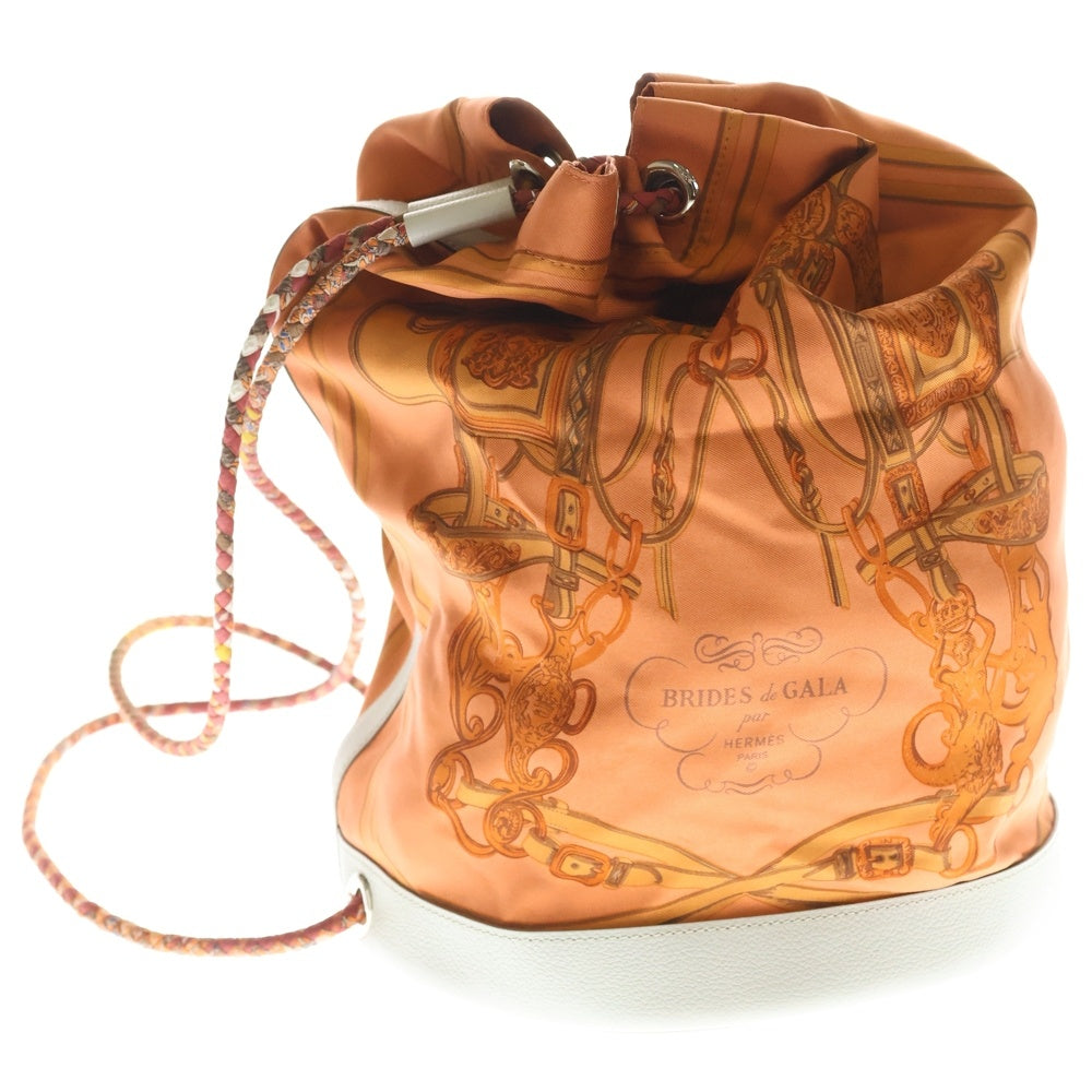 HERMES(エルメス) SAC SOIE COOL 22 BRIDES de GALA ソワクール22 □Q刻印 レザー シルク ショルダーバッグ 巾着バッグ リュック オレンジ レディース