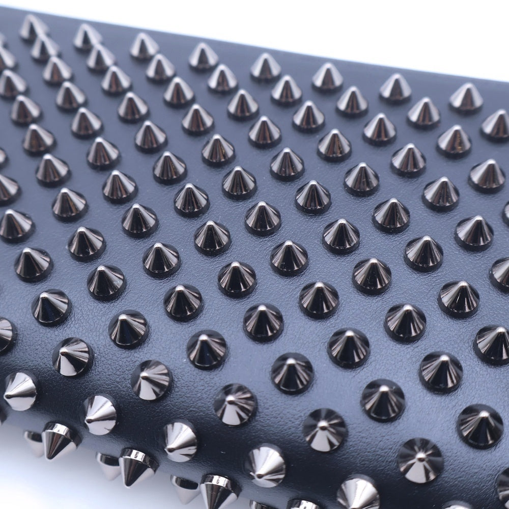 CHRISTIAN LOUBOUTIN(クリスチャンルブタン) PANETTONE パネトーネ スパイクスタッズ ラウンドファスナー ロングウォレット 長財布 ブラック 1175099