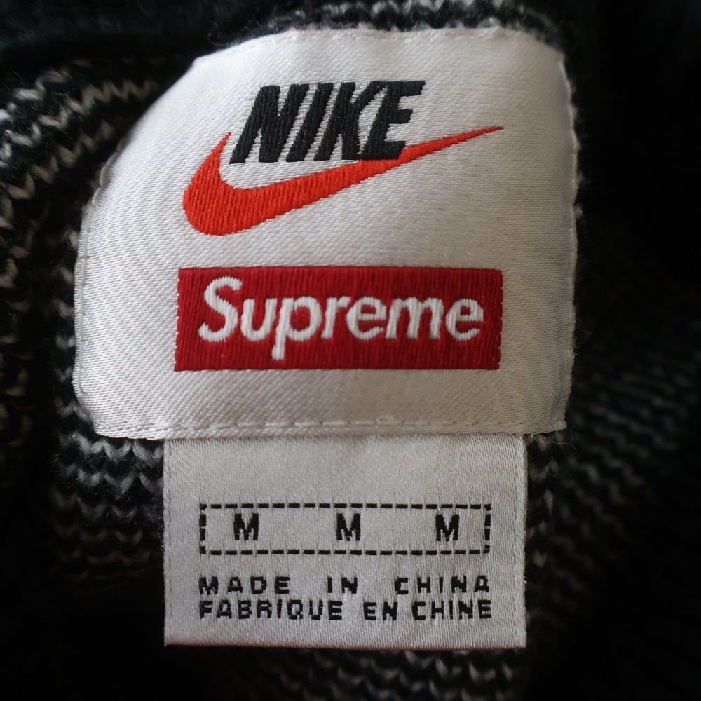 SUPREME(シュプリーム) 19SS ×NIKE Swoosh Sweater BV7549-010 ナイキ スウッシュ ロゴ クルーネック ニット セーター ブラック