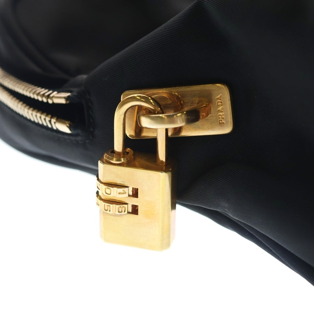 PRADA(プラダ) トライアングル ロゴ ナイロン ハンドバッグ ブラック レディース