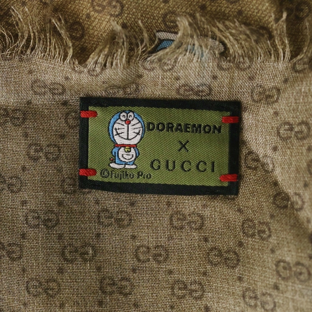 GUCCI(グッチ) ×ドラえもん GGスプリーム シルク ショール ストール ブラウン 654639 4GAAT レディース