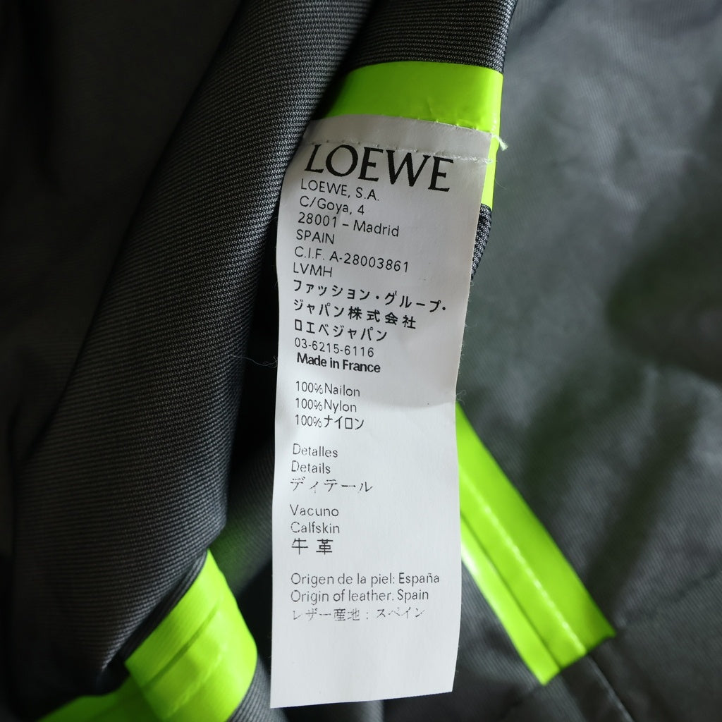 LOEWE(ロエベ) シームテープ ナイロン マウンテンパーカー ジャケット ブラック H2198710GE