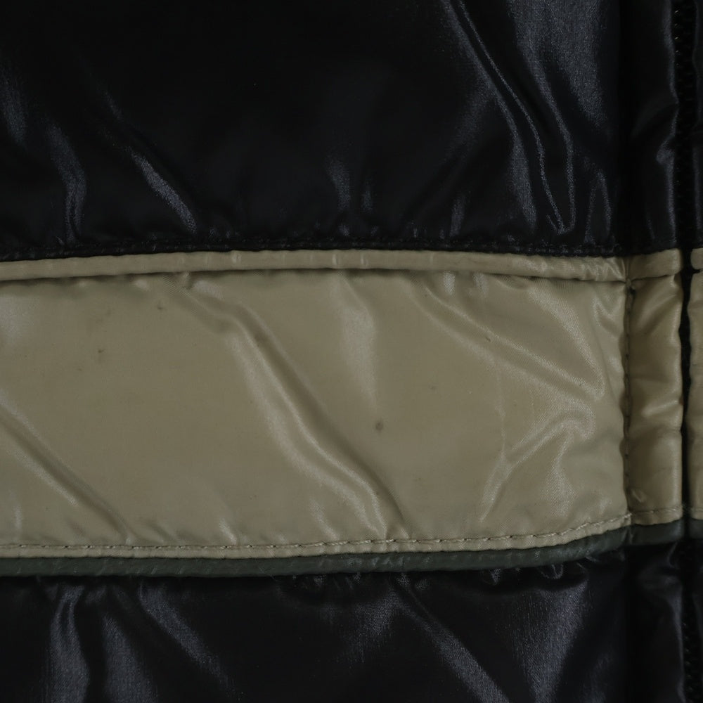 MONCLER(モンクレール) ナイロン ダウンジャケット ブラック/カーキ 41318/50/68950