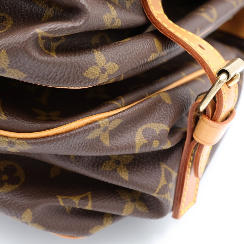 LOUIS VUITTON(ルイヴィトン) ソミュール35 モノグラム総柄 ショルダーバッグ ブラウン M42254/AR1915