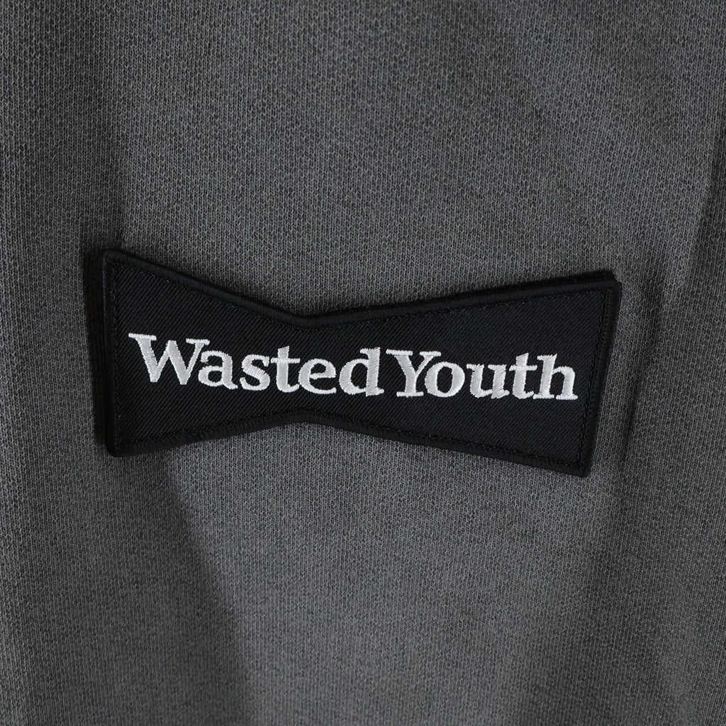WASTED YOUTH(ウェイステッドユース) ×BABYLONE バビロン ロゴワッペン ウォッシュ加工 スウェットプルオーバーパーカー チャコールグレー