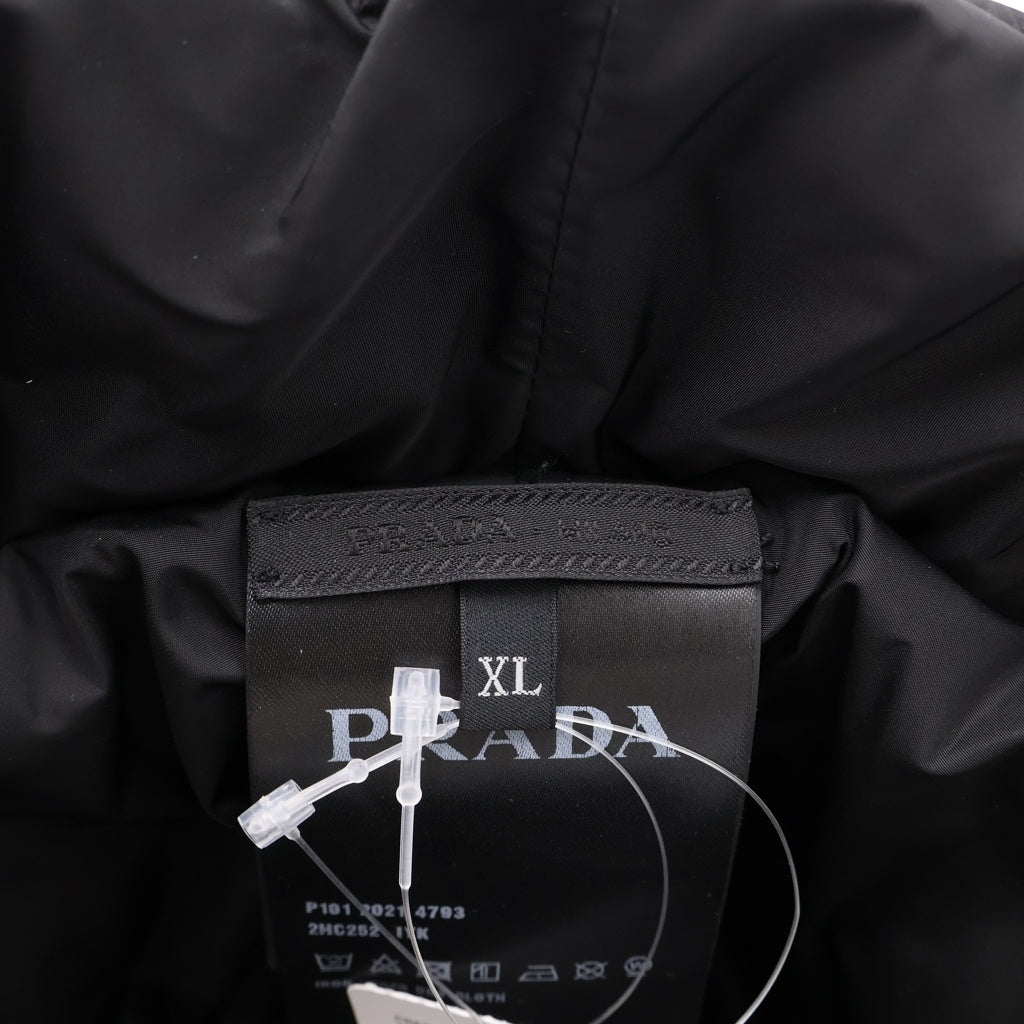 PRADA(プラダ) 22AW Padded Re-Nylon Bucket Hat パデッド リナイロンバケットハット 帽子 ロゴ ブラック 2HC252 IYK レディース