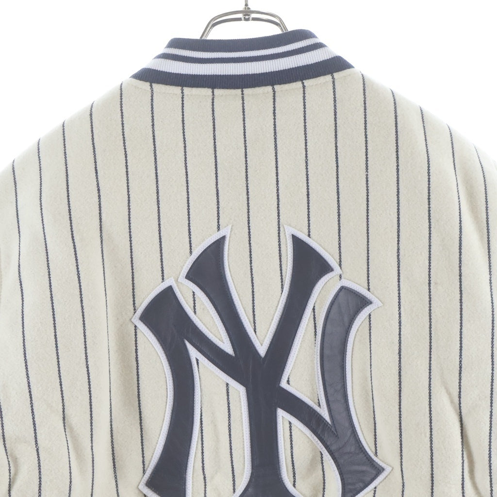 KITH(キス) 21AW ×MLB for New York Yankees Wool Bomber Jacket ニューヨーク ヤンキース ウール ボンバージャケット スタジャン ブルゾン アイボリー KHM010030