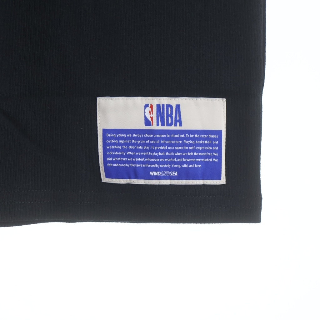 WIND AND SEA(ウィンダンシー) ×NBA CHAMPIONS TEE エヌビーエー チャンピオン ロゴプリント クルーネック 半袖Tシャツ カットソー ブラック WDS-C-PNB7-24-Q4-06