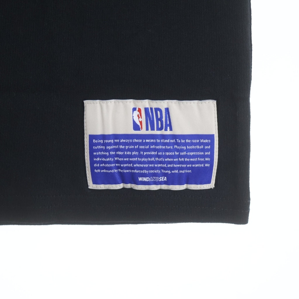 WIND AND SEA(ウィンダンシー) ×NBA CHAMPIONS TEE エヌビーエー チャンピオン ロゴプリント クルーネック 半袖Tシャツ カットソー ブラック WDS-C-PNB7-24-Q4-07