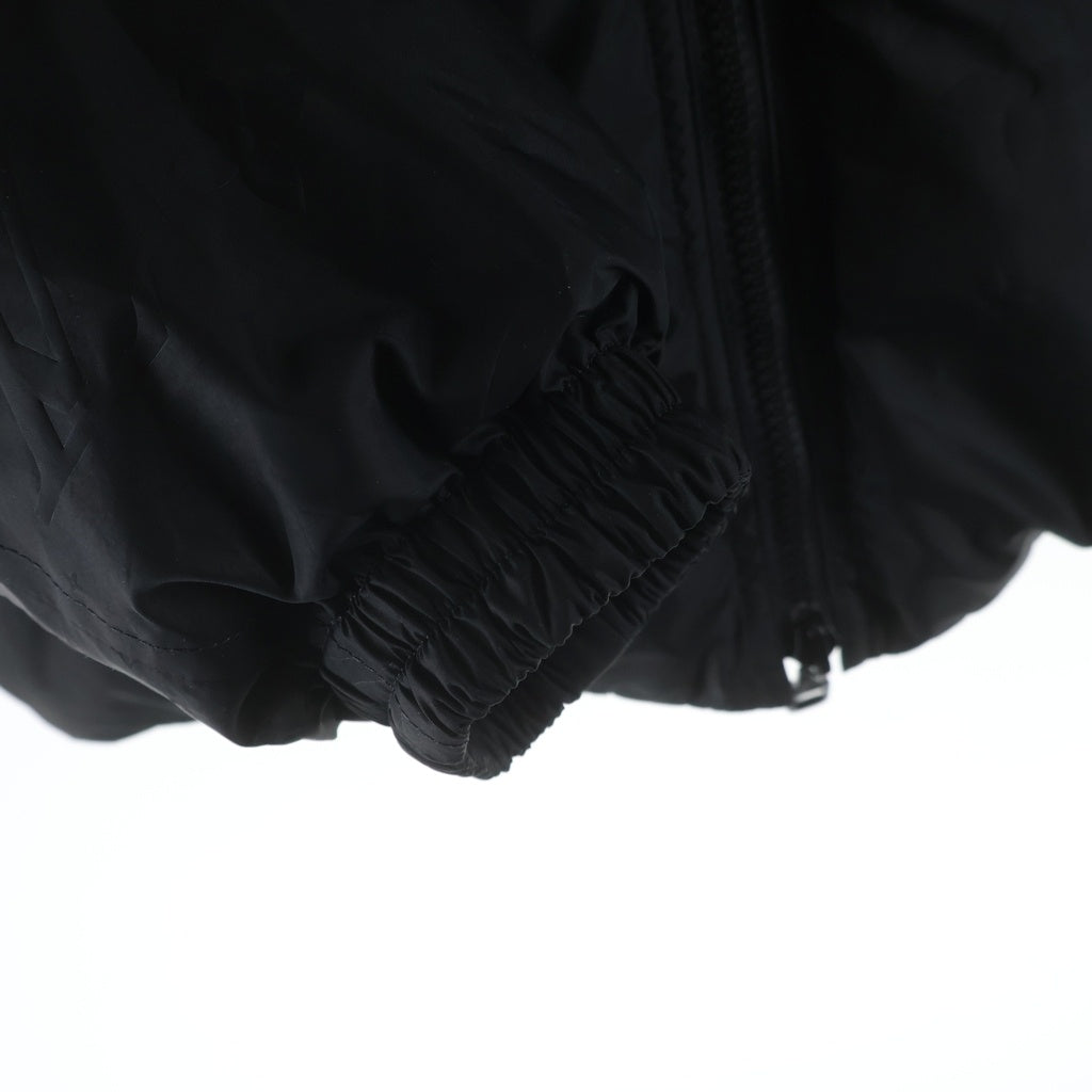 LOUIS VUITTON(ルイヴィトン) 23SS モノグラム エンボスロゴ リバーシブル ダウンジャケット アウター ブラック RM231Q AB2 HLB45W