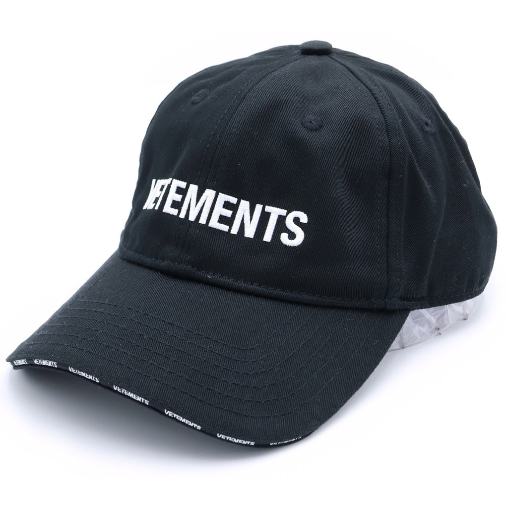 VETEMENTS(ヴェトモン) 21AW Classic Logo Cap クラシックロゴキャップ 帽子 ブラック UA52CA200B
