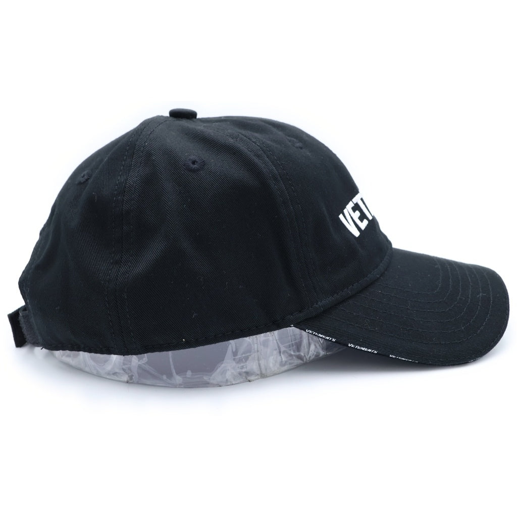 VETEMENTS(ヴェトモン) 21AW Classic Logo Cap クラシックロゴキャップ 帽子 ブラック UA52CA200B