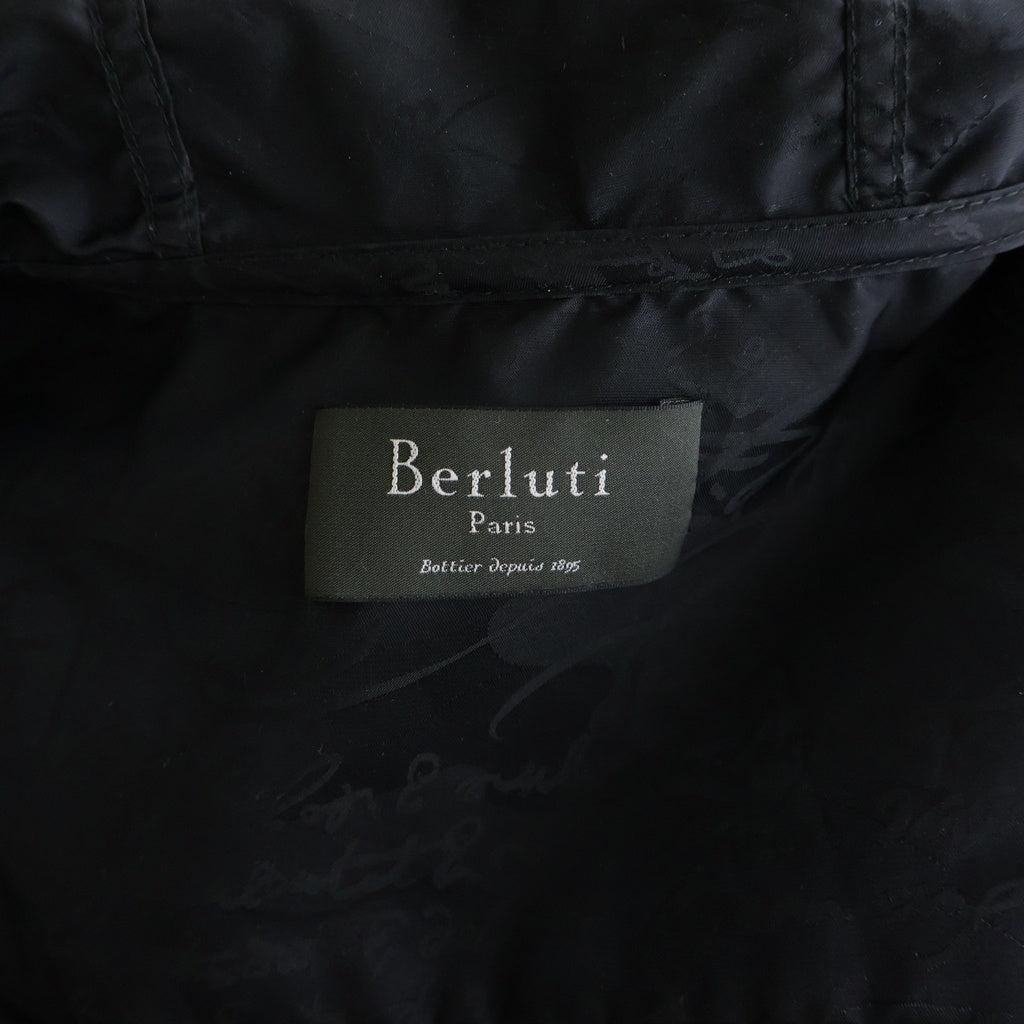 Berluti(ベルルッティ) スクリット カリグラフィ ジップアップ ナイロン ジャケット ブラック R14OBU48PABY