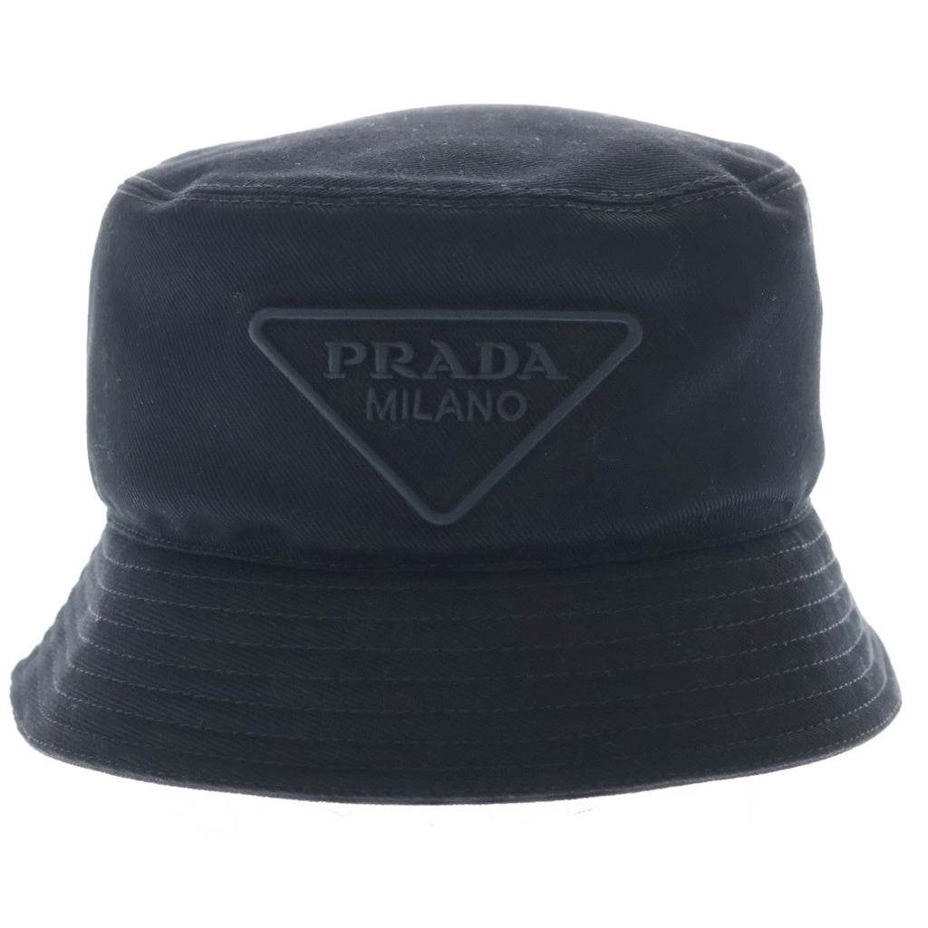PRADA(プラダ) トライアングルロゴ バケットハット 帽子 ブラック 2HC137