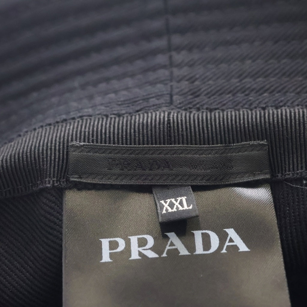 PRADA(プラダ) トライアングルロゴ バケットハット 帽子 ブラック 2HC137