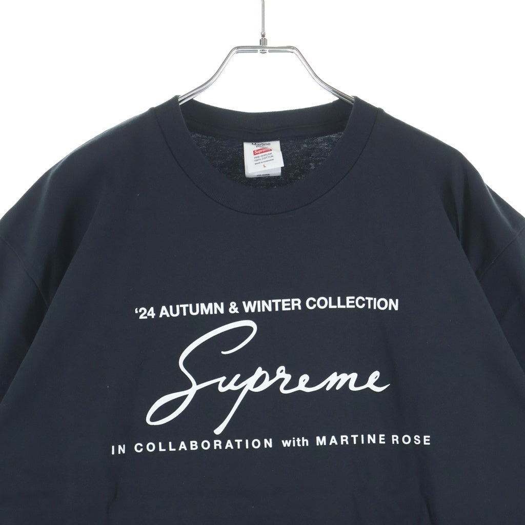 SUPREME(シュプリーム) 24AW ×Martine Rose Tee マーティンローズ プリントロゴ クルーネック 半袖Tシャツ カットソー ブラック
