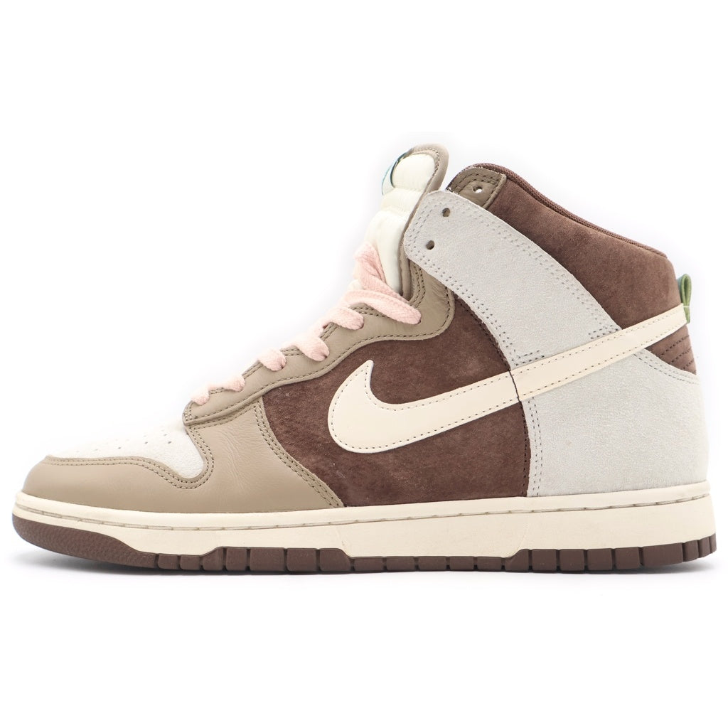 NIKE(ナイキ) DUNK HIGH PRM LIGHT CHOCOLATE DH5348-100 ダンク ライトチョコレート ハイカットスニーカー ホワイト/ブラウン US11/29cm