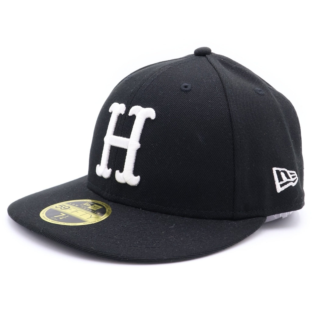 HUF(ハフ) ×New Era 59FIFTY ニューエラ ロゴ刺繍 ベースボールキャップ 帽子 ブラック