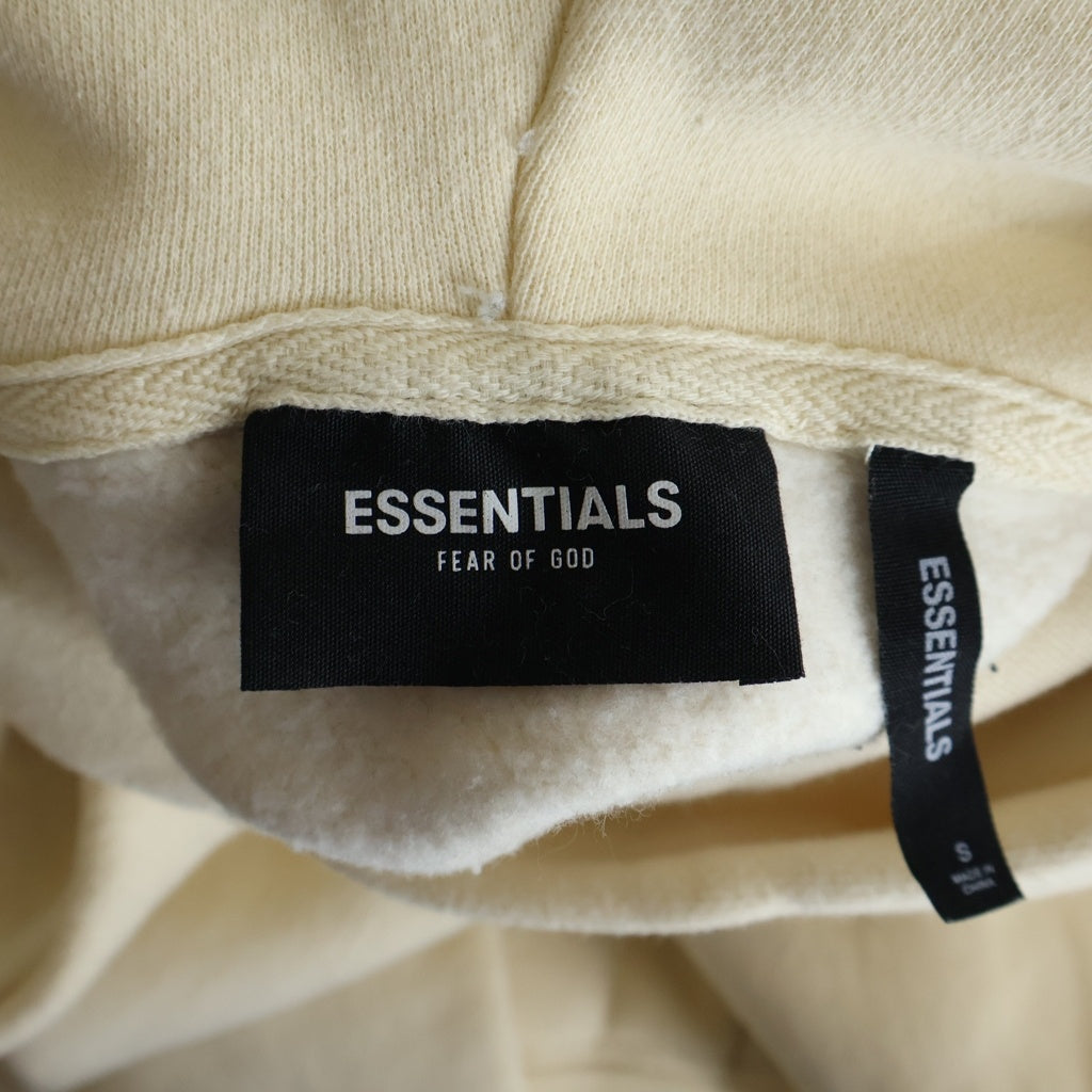 FEAR OF GOD ESSENTIALS(フィアオブゴッド エッセンシャルズ) バックロゴプリント スウェット プルオーバー パーカー ベージュ