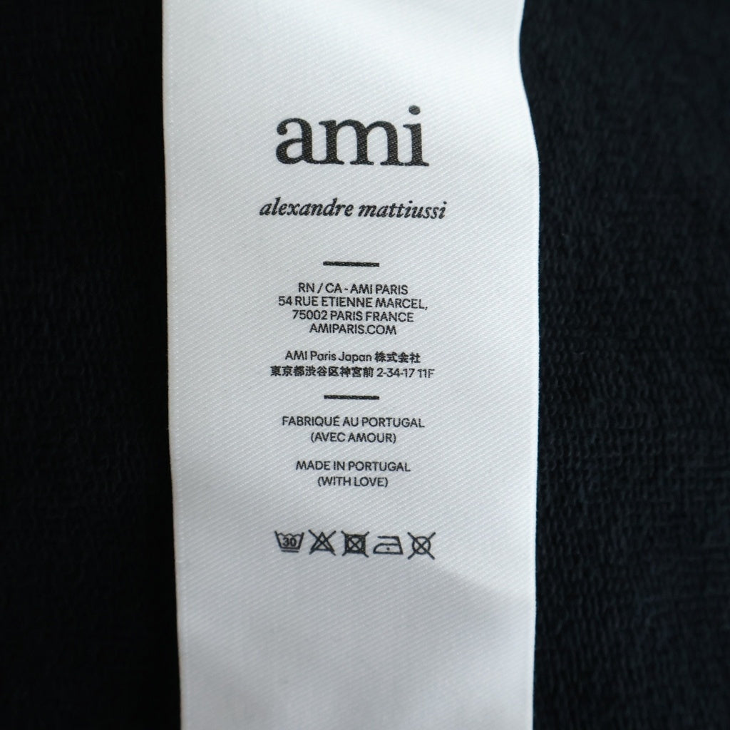AMI Alexandre Mattiussi(アミアレクサンドルマテュッシ) AMI de Coeur ハートロゴ刺繍 クルーネック スウェット トレーナー ブラック BFUSW035.730
